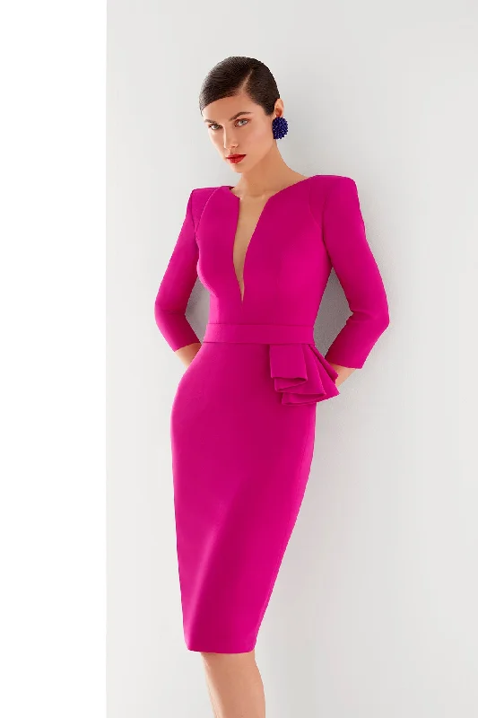 3/4 sleeves short crepe dress