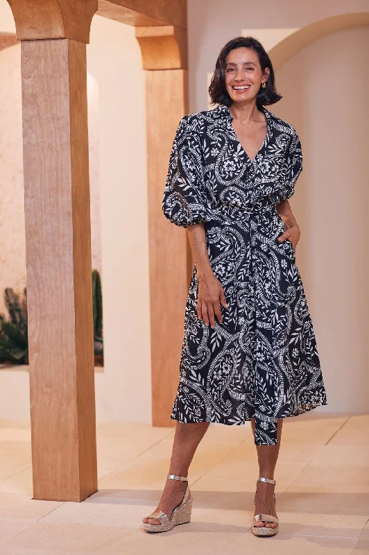 Francis Dress Black and White
