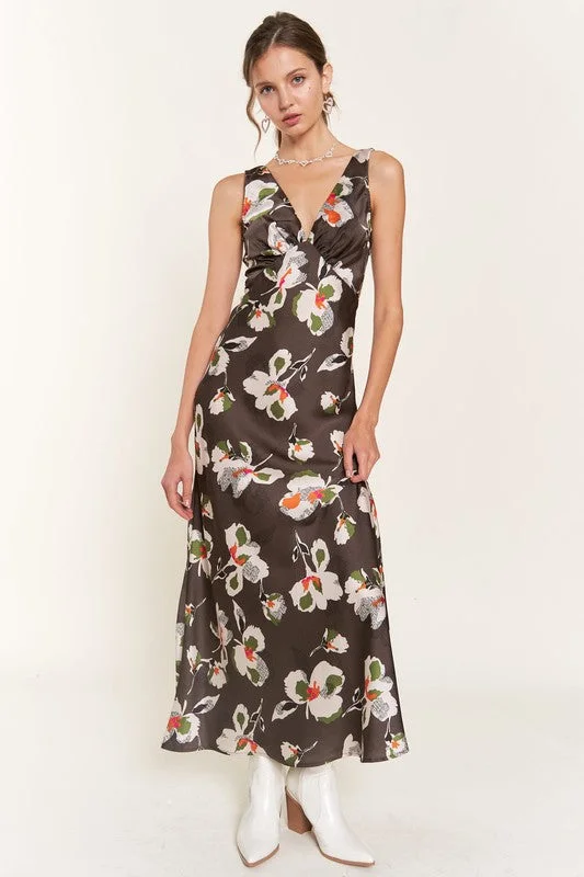 MOCHA SATIN FLORAL PRINT SLEEVELESS MAXI DRESS IBD8951 Elegant Lace Maxi Dress